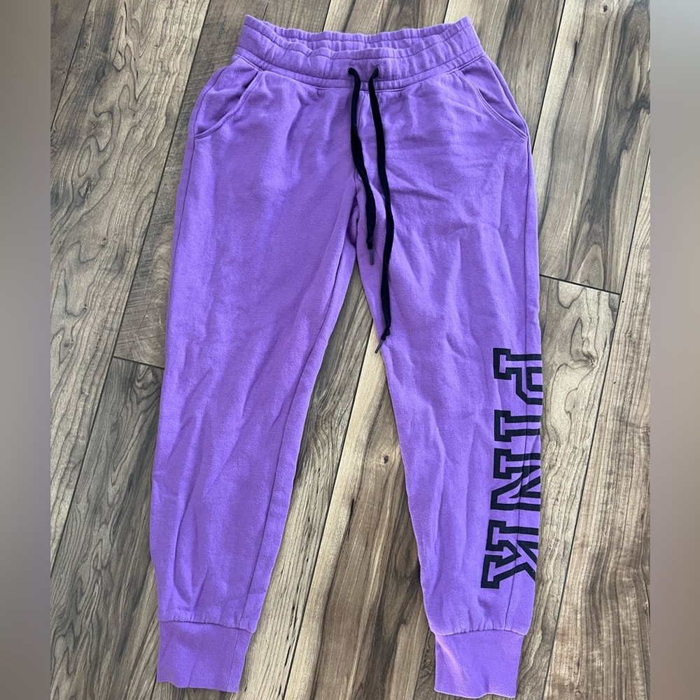 PINK Victoria’s Secret Capri sweatpants purple small